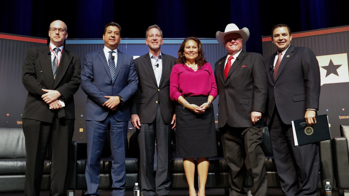 Asiste Gobernador a Texas Tribune Festival