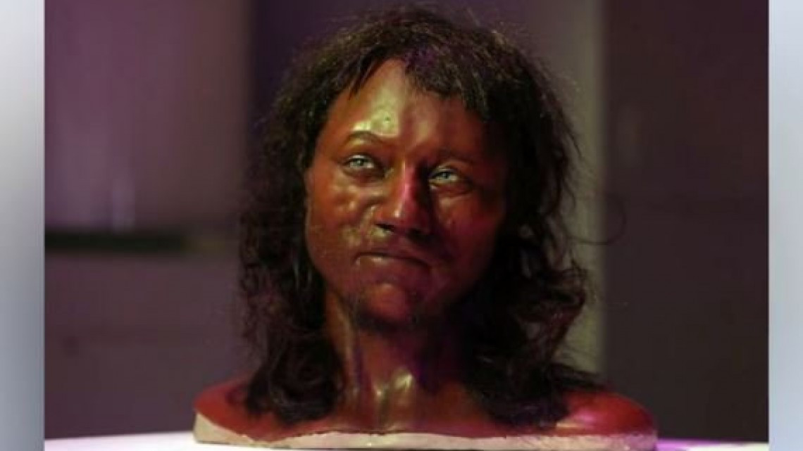 El primer británico era de piel oscura y ojos azules