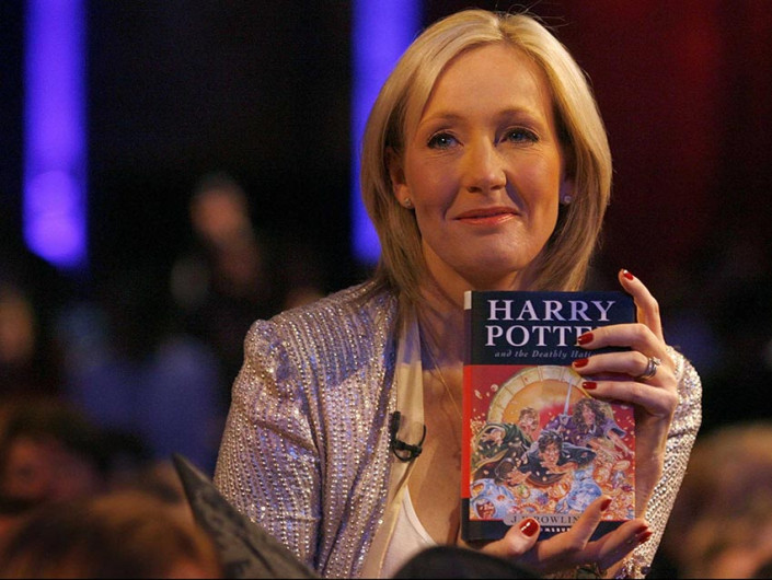 J.K. Rowling se disculpa por muerte de “Severus Snape”
