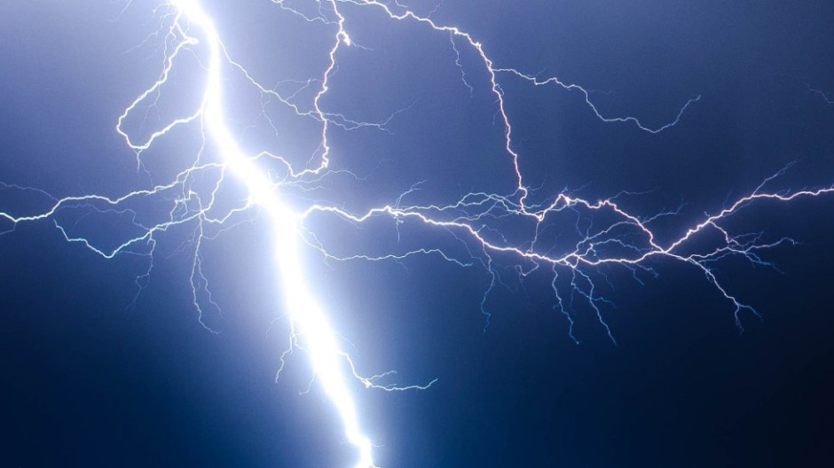 Niña pierde la vida por impacto de un rayo en Nicaragua