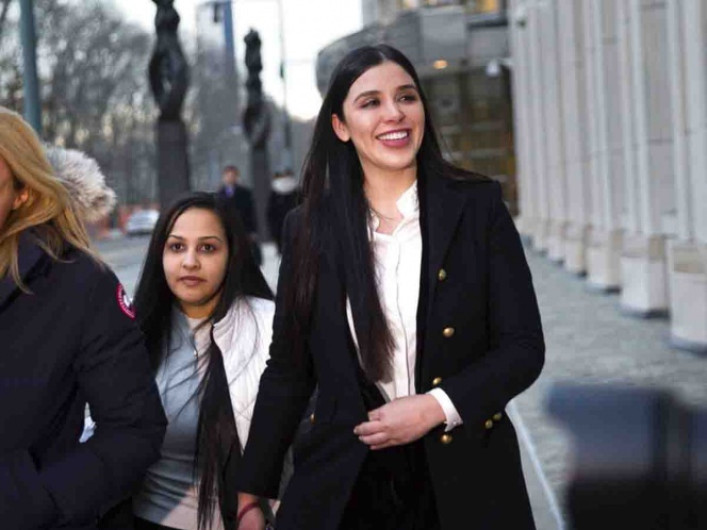 Emma Coronel es investigada por conspiración