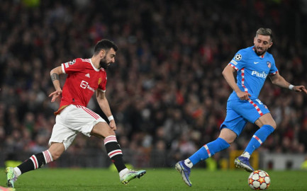 Elogian a Héctor Herrera por rendimiento en Champions