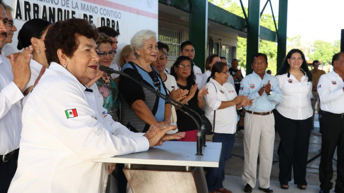 Le apostamos a la educación para cambiar el tejido social: Magdalena Peraza