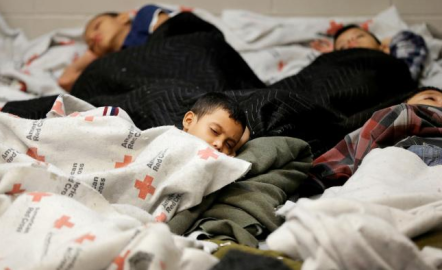 EU inicia pruebas de ADN para reunir familiar migrantes