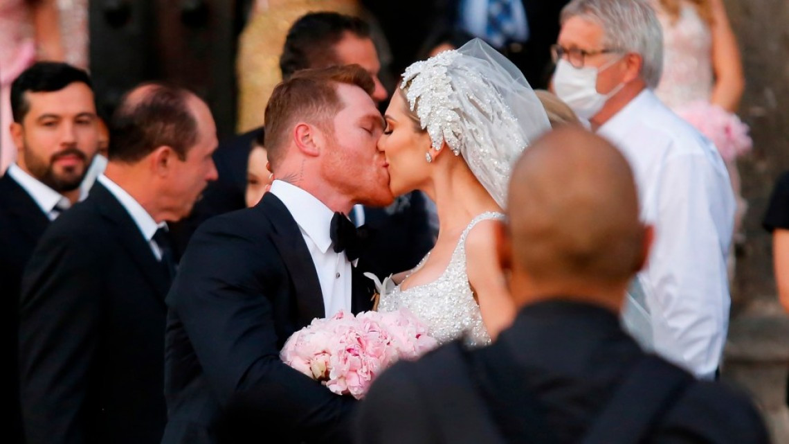 “Canelo” Álvarez contra matrimonio por la iglesia en Gdl; artistas internacionales acuden a la ceremonia 