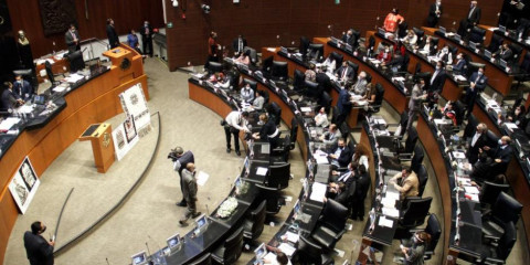 Senadores aprueban en lo general Miscelánea Fiscal
