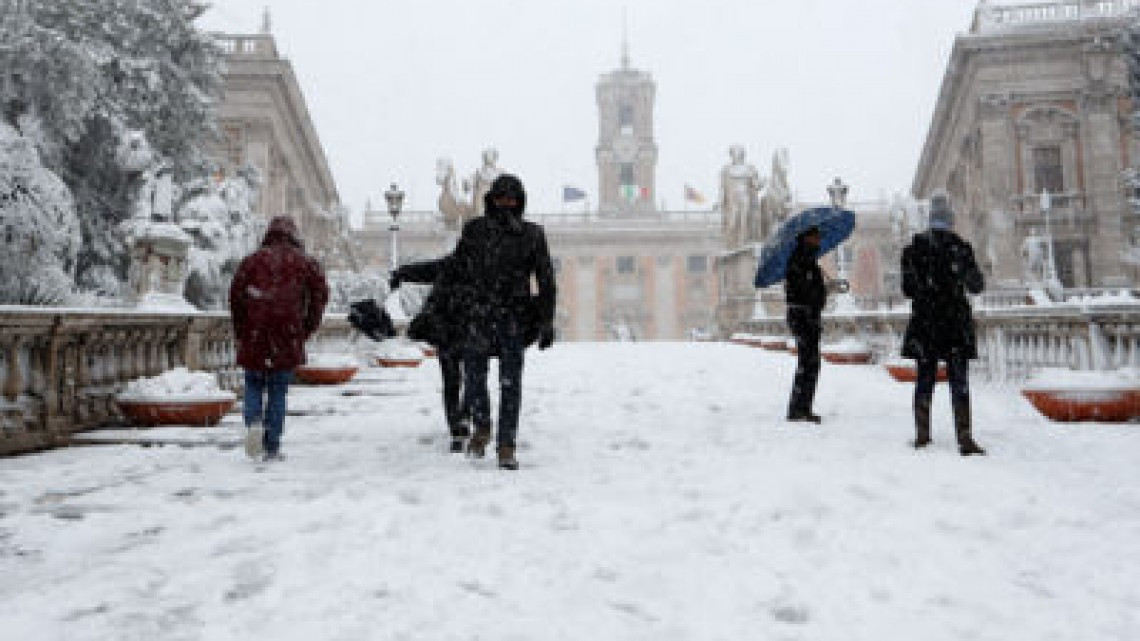 Fuertes fríos y nevadas azotan Italia
