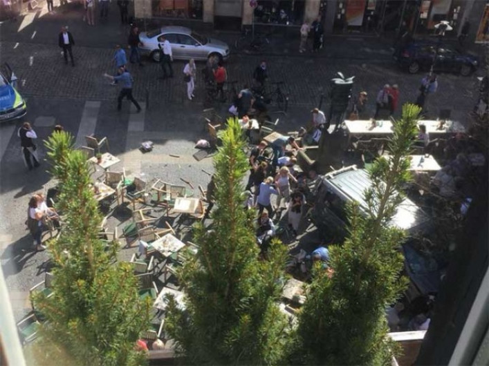 Multitud es atropellada en Alemania