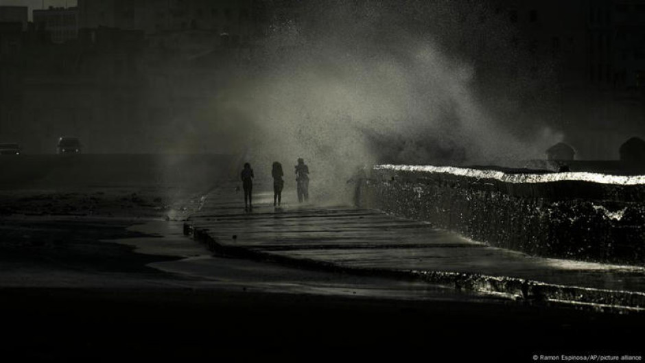 Tormenta tropical Oscar causa 6 muertos y estragos en el este de Cuba