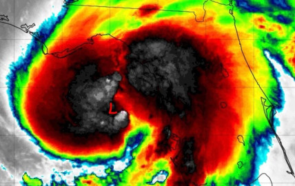 Huracán Debby toca tierra en Florida como huracán de categoría 1
