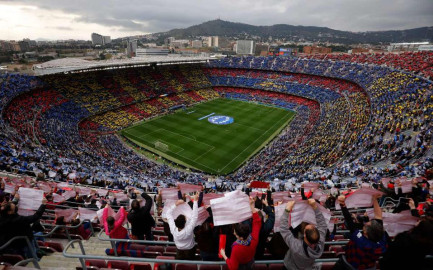 El Barça-Madrid Fenenil establece récord mundial de asistencia
