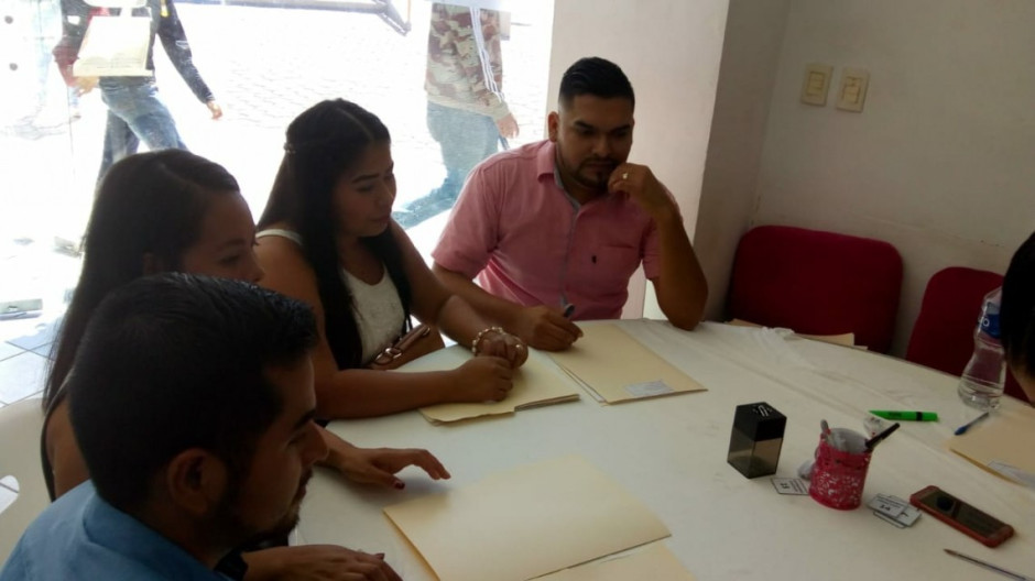Responden parejas reynosenses al Matrimonio Colectivo