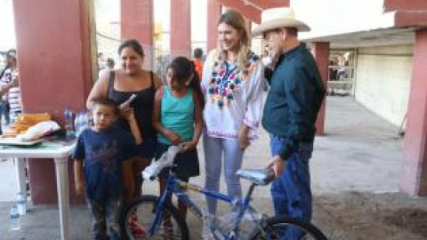 Realizan charreada en apoyo a la educación