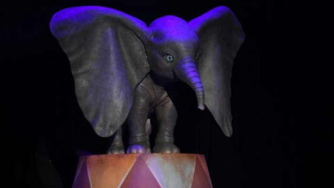 Revelan la imagen de Dumbo en acción real de Tim Burton