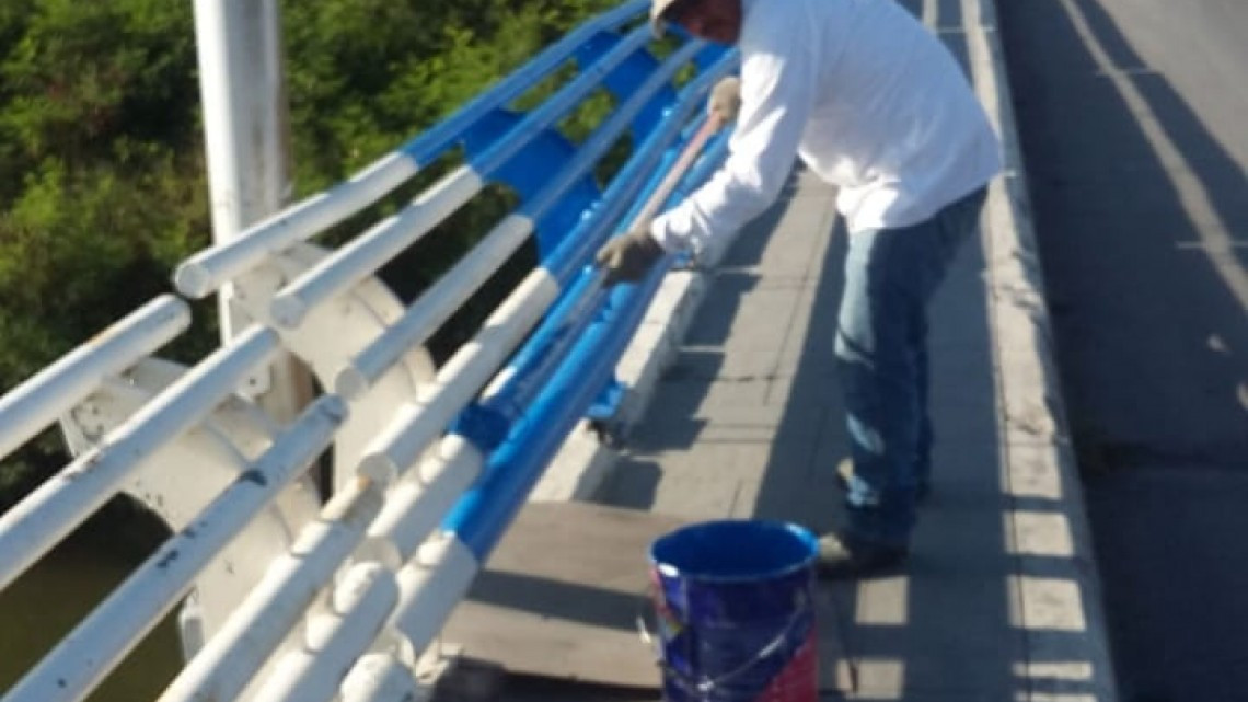 Incrementa señalización vial Gobierno de Maki Ortiz