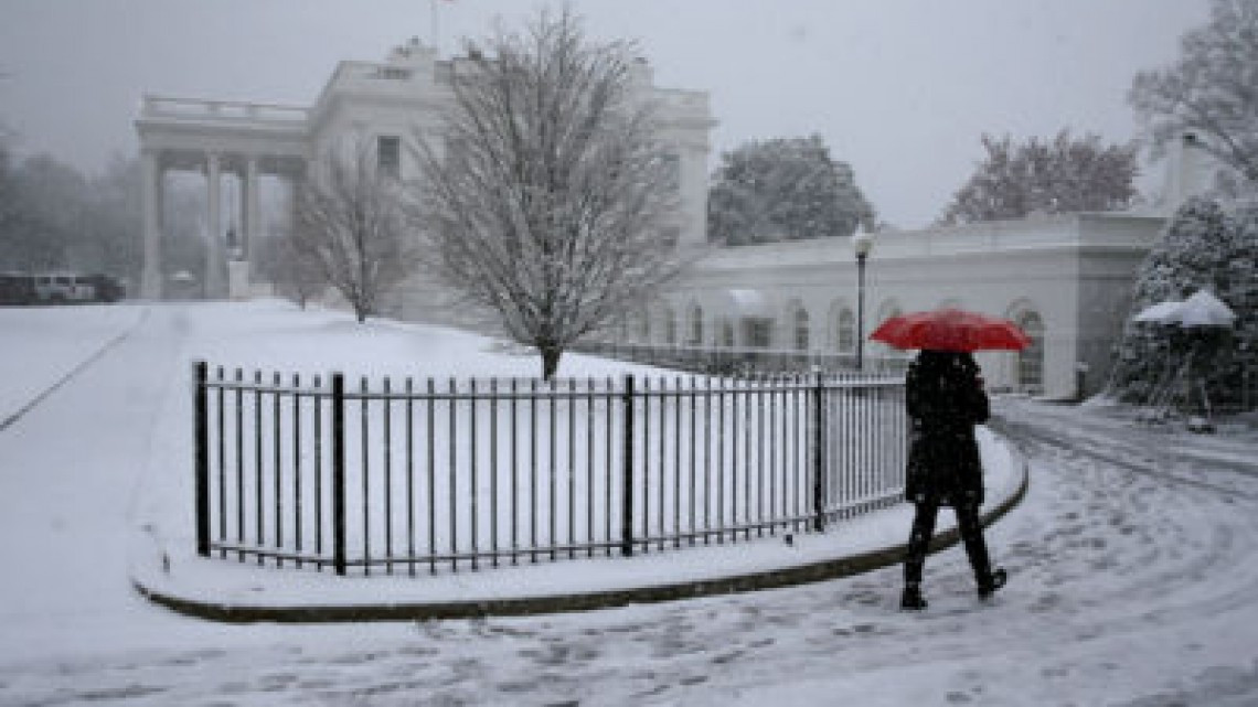 Tormenta de nieve, causante de cierre de gobierno