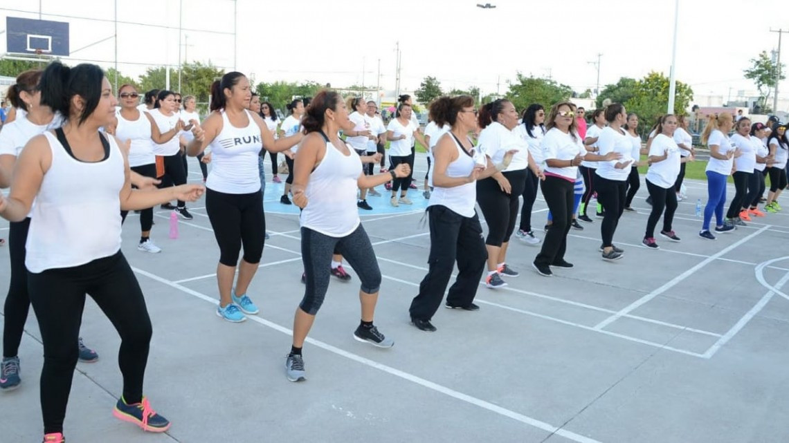 Contribuye zumba en la formación de familias fuertes y unidas