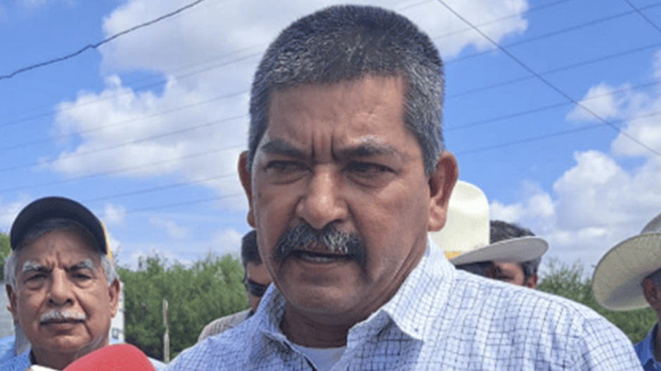 Renuncia Guillermo Aguilar a la UEPAP para crear otro movimiento agrícola