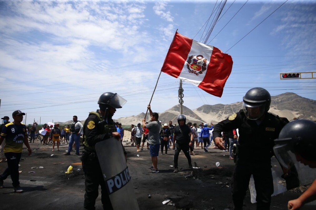 Ascienden a diez el total de muertos en las protestas en Perú
