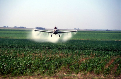 Desploma avioneta de fumigación en Gómez Farías