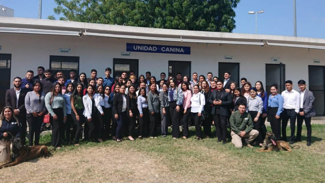 Estudiantes de Derecho conocen funcionamiento de la FGJ 