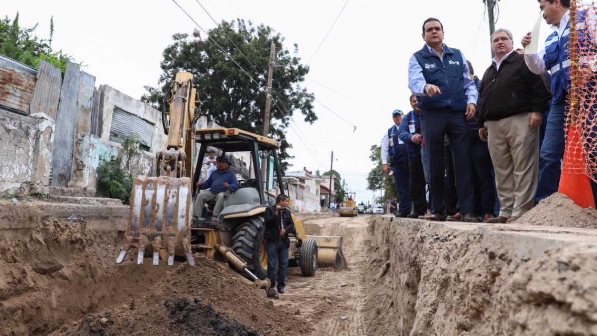 Beneficiarán obras de drenaje a habitantes de 3 colonias 