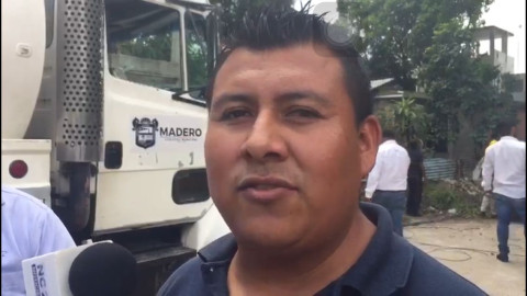 Al día bomberos Madero elimina cinco enjambres de abejas