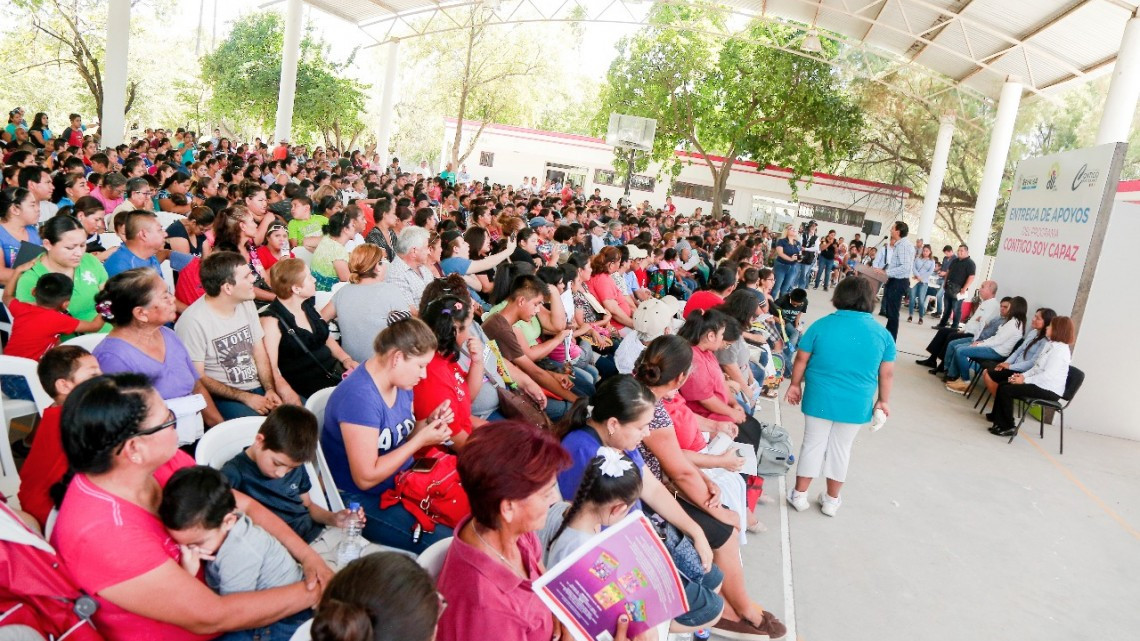 DIF otorga 950 estímulos de “Contigo soy Capaz”