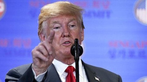 Trump planea instalar carpas para caravana migrante