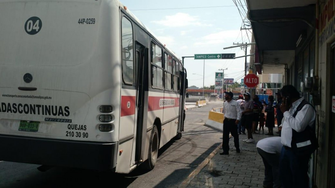 Abren carriles laterales del paso vehicular inferior San Pedro