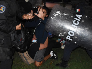 Renuncia Secretario de Seguridad de Quintana Roo por agresión policial durante protesta