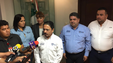 Cabildo decidirá la sede para transición de poderes: AZ