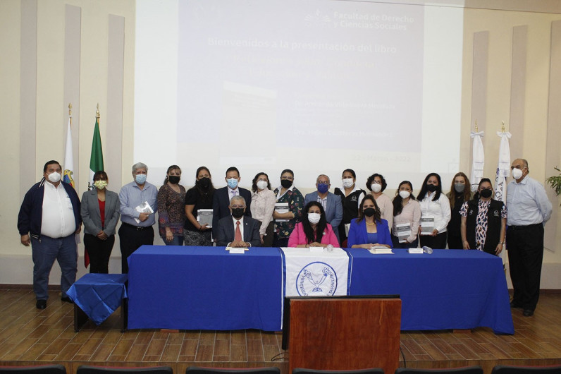 Presenta UAT libro sobre conducta, educación y valores 