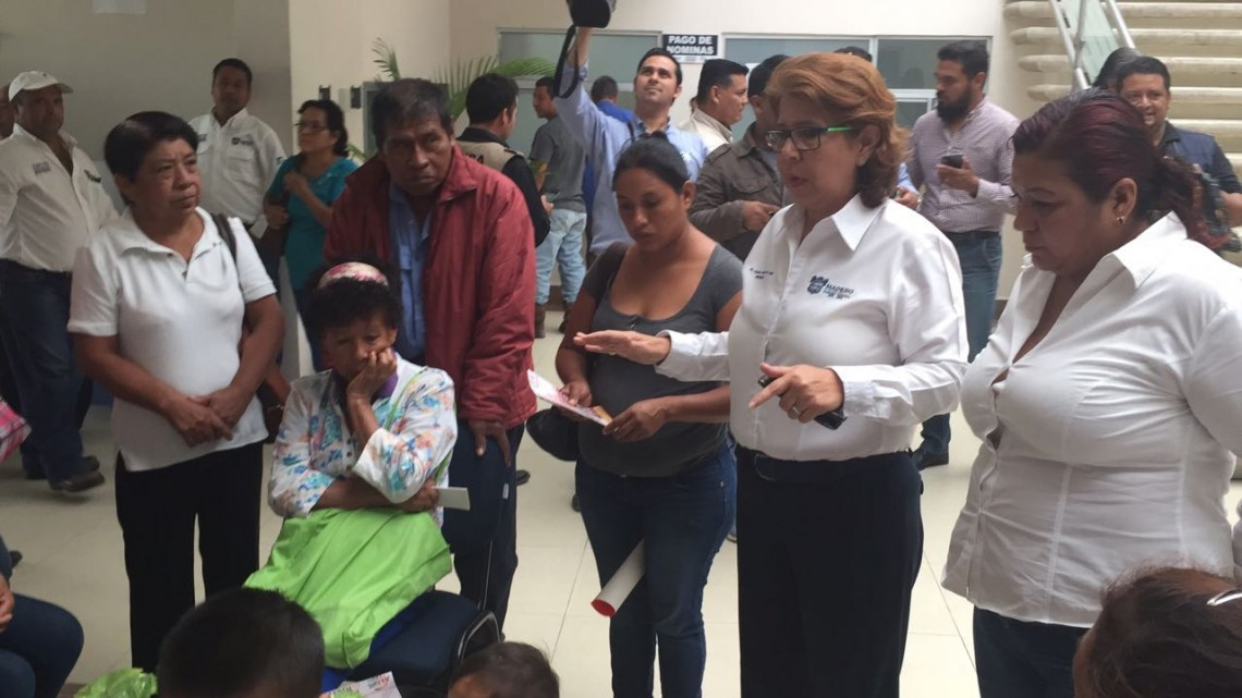 Llevan más de 20 años ignorados por la CFE en la ampliación 15 de mayo