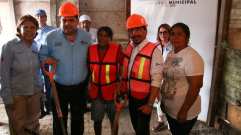 Apoyan a familias más necesitadas con el programa “Firme en tu colonia”