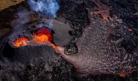 Islandia sigue en alerta por alta posibilidad de erupción volcánica