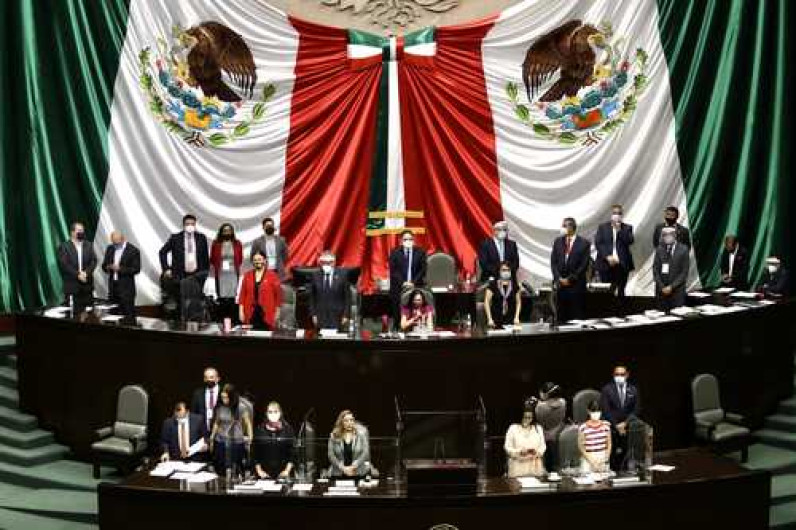 Maniobras en San Lázaro impiden al PRI lograr la Mesa Directiva de la Cámara