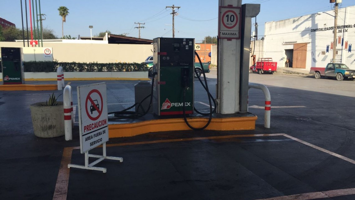 Cierran gasolineras en Matamoros; empresarios cumplen amenaza
