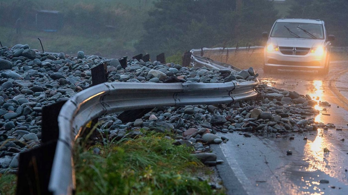 Dorian azota Canadá