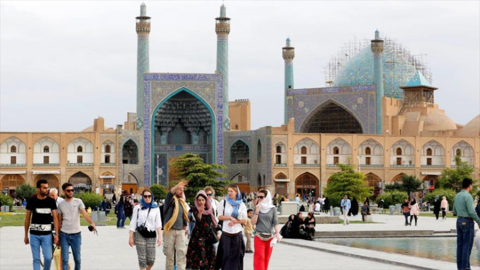 Canadá emite alerta de viaje a Irán