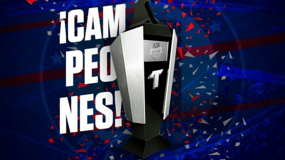 Cruz Azul levanta la Súper Copa Tecate derrotando al Porto en penales