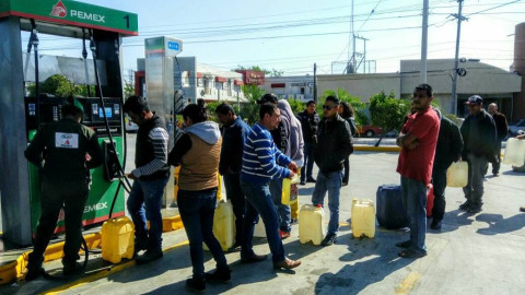 Gasolineras violan normas de seguridad