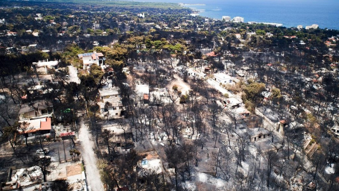 Ascienden a 86 las víctimas mortales por incendios en Grecia