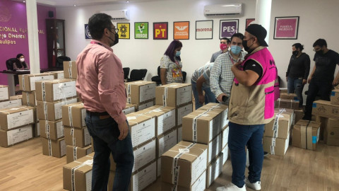 Recibe INE boletas electorales para diputaciones federales
