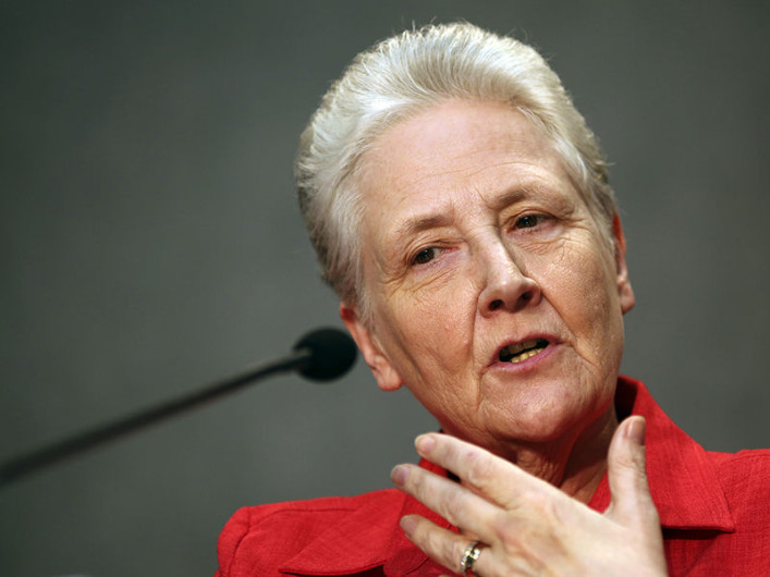 Renuncia a comisión "antipederastia" del Vaticano una víctima de abusos