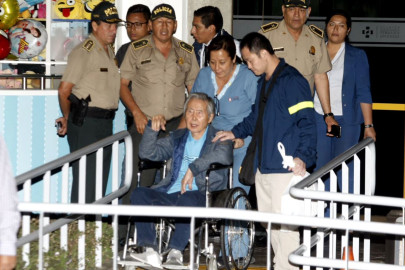 Tribunal peruano ordena no excluir a Fujimori de juicio