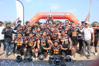 Cuernos Largos son tricampeones en la LUFAUAT