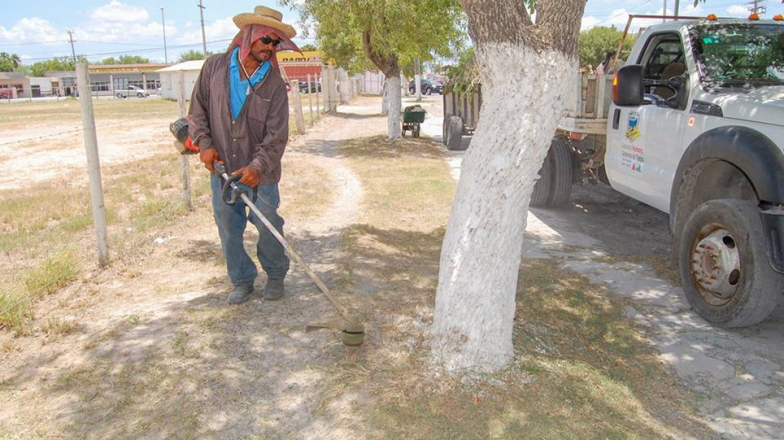 Trabajan en mantenimiento de Avenida 120