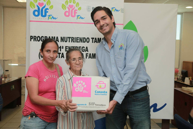 Entrega DIF despensas del programa Nutriendo Tamaulipas 