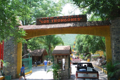 Se ahoga menor en los Troncones